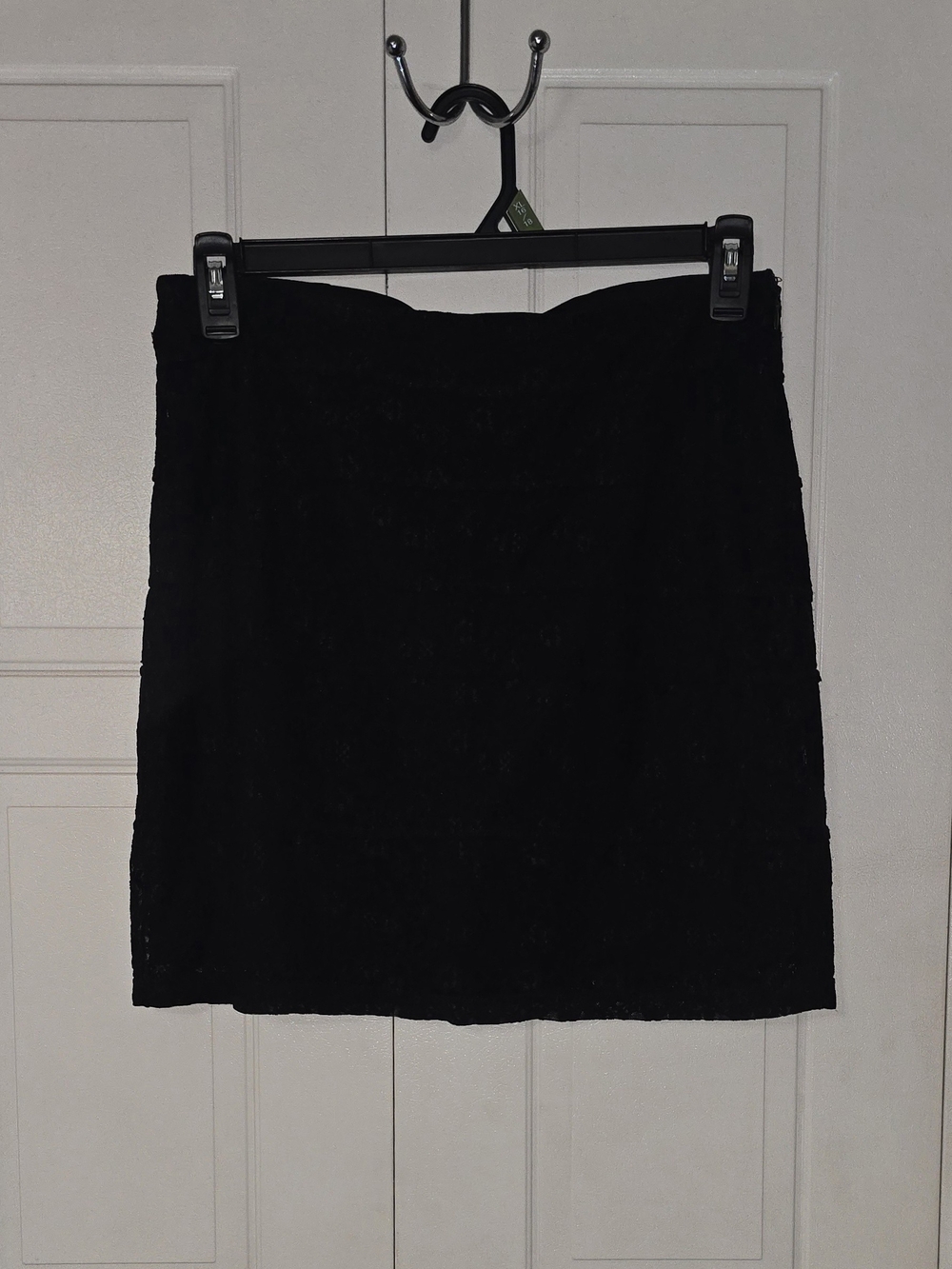 Classic Black Lace Mini Skirt - Women - Large